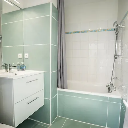 Appartement Appt Ambiance Boheme 2 Ch Piscine Lagon